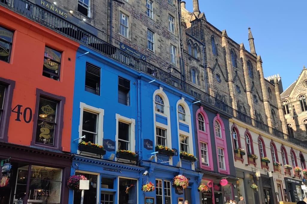 Royal Mile Apt, Just 1 Min From Edinburgh Castle! Edimburgo Exterior foto