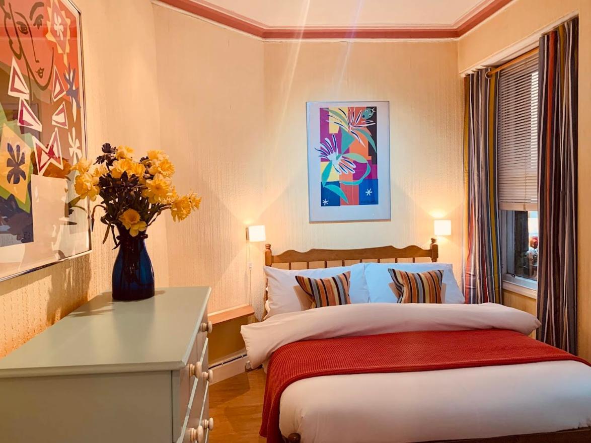 Royal Mile Apt, Just 1 Min From Edinburgh Castle! Edimburgo Exterior foto