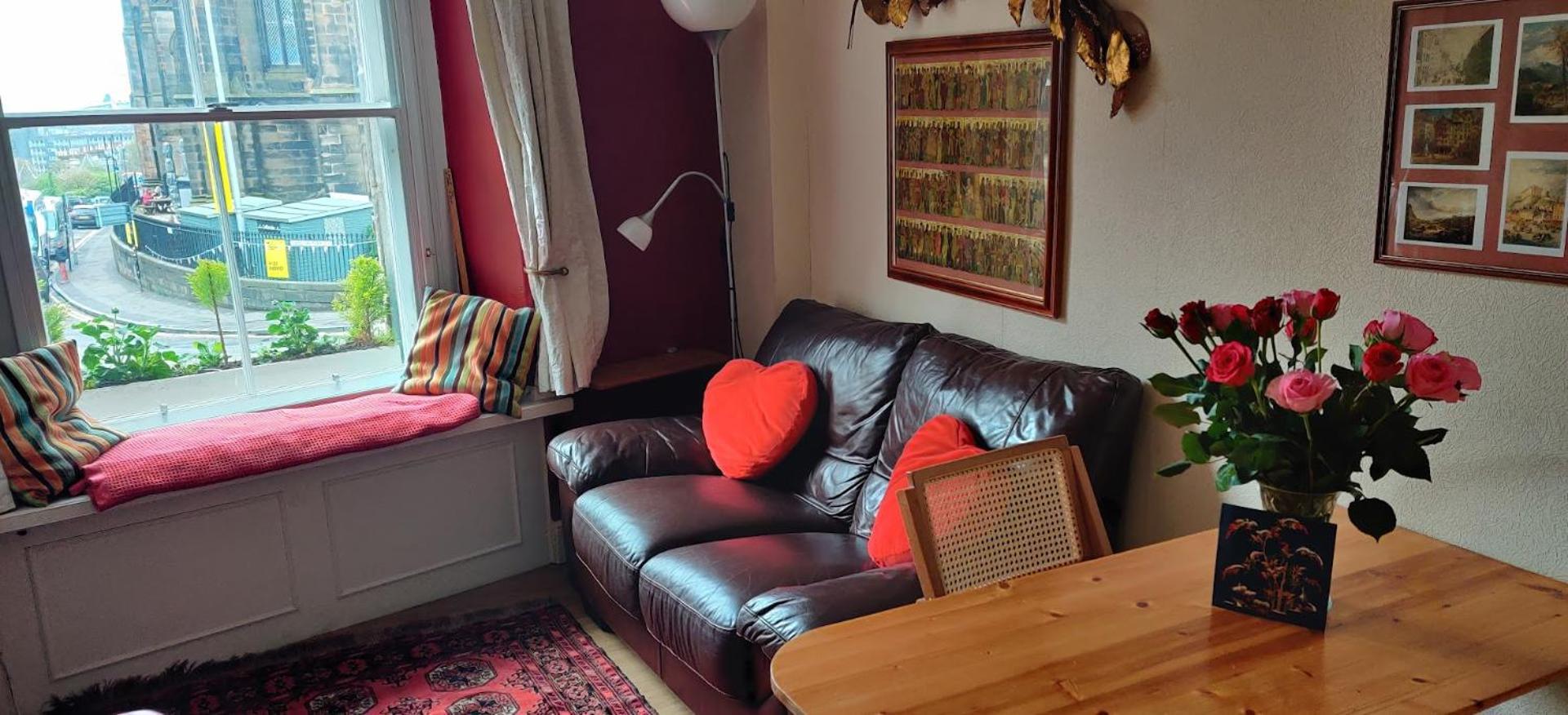 Royal Mile Apt, Just 1 Min From Edinburgh Castle! Edimburgo Exterior foto